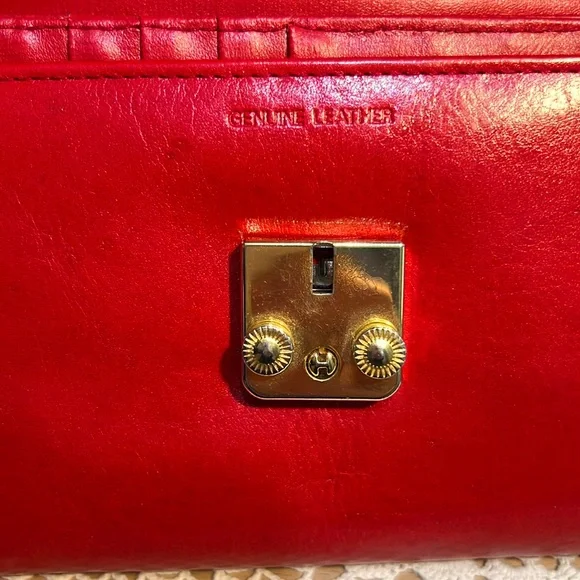 Women’s red leather wallet - Picture 6 of 11